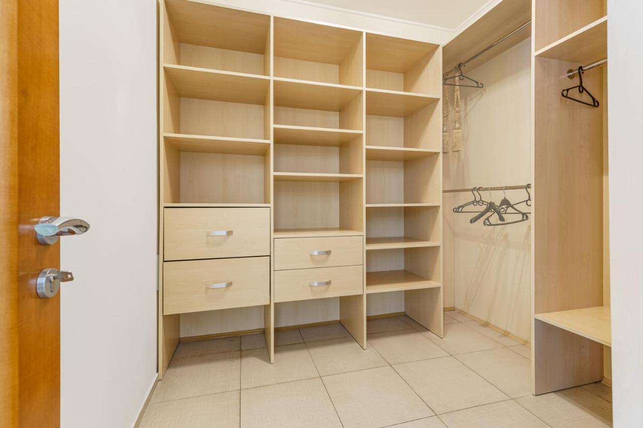 Deribasivska Cozy 4-Room Apartment Odessa Dış mekan fotoğraf